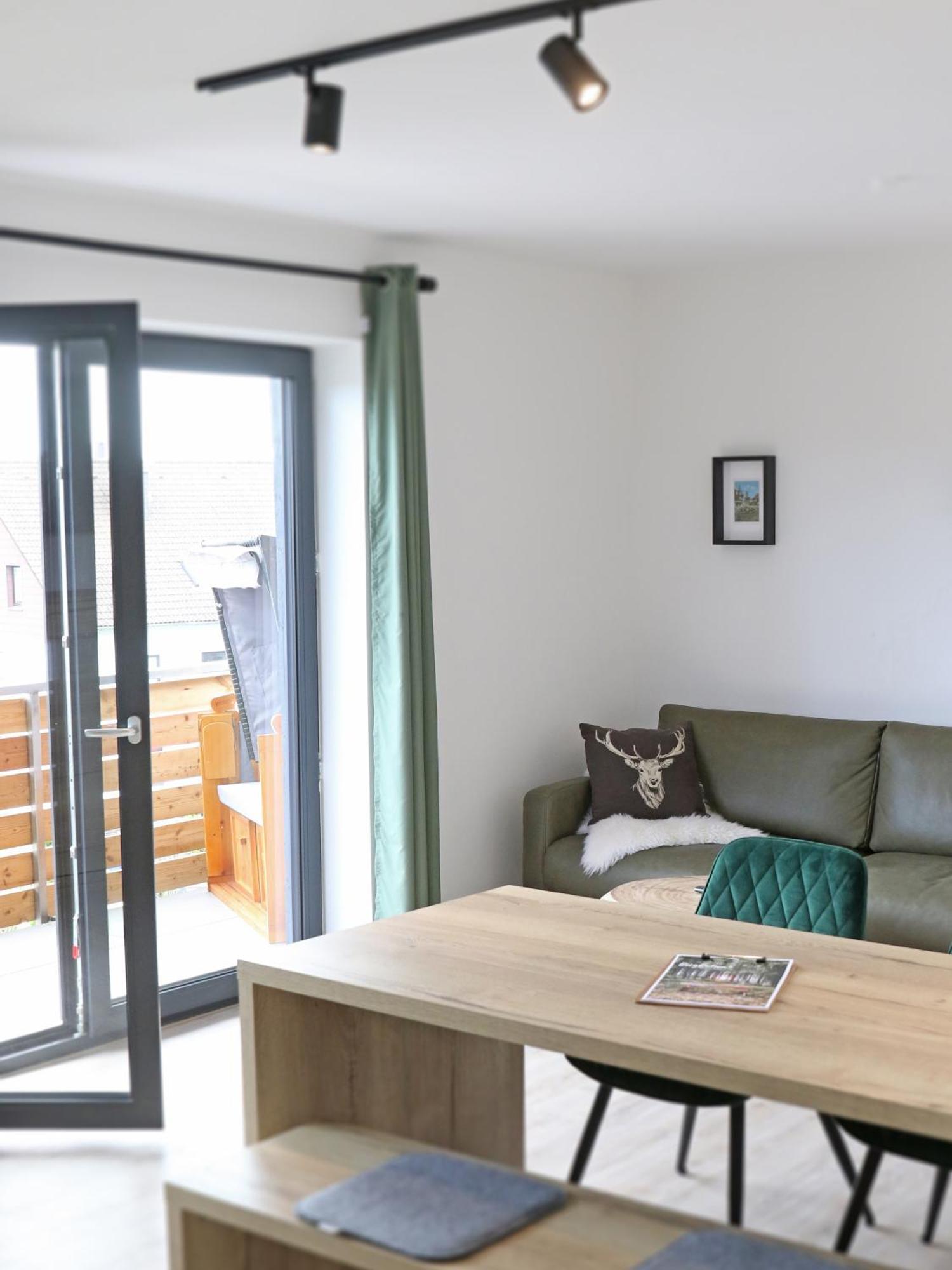 Bergbutzen Mit Balkon Apartment Браунлаге Стая снимка
