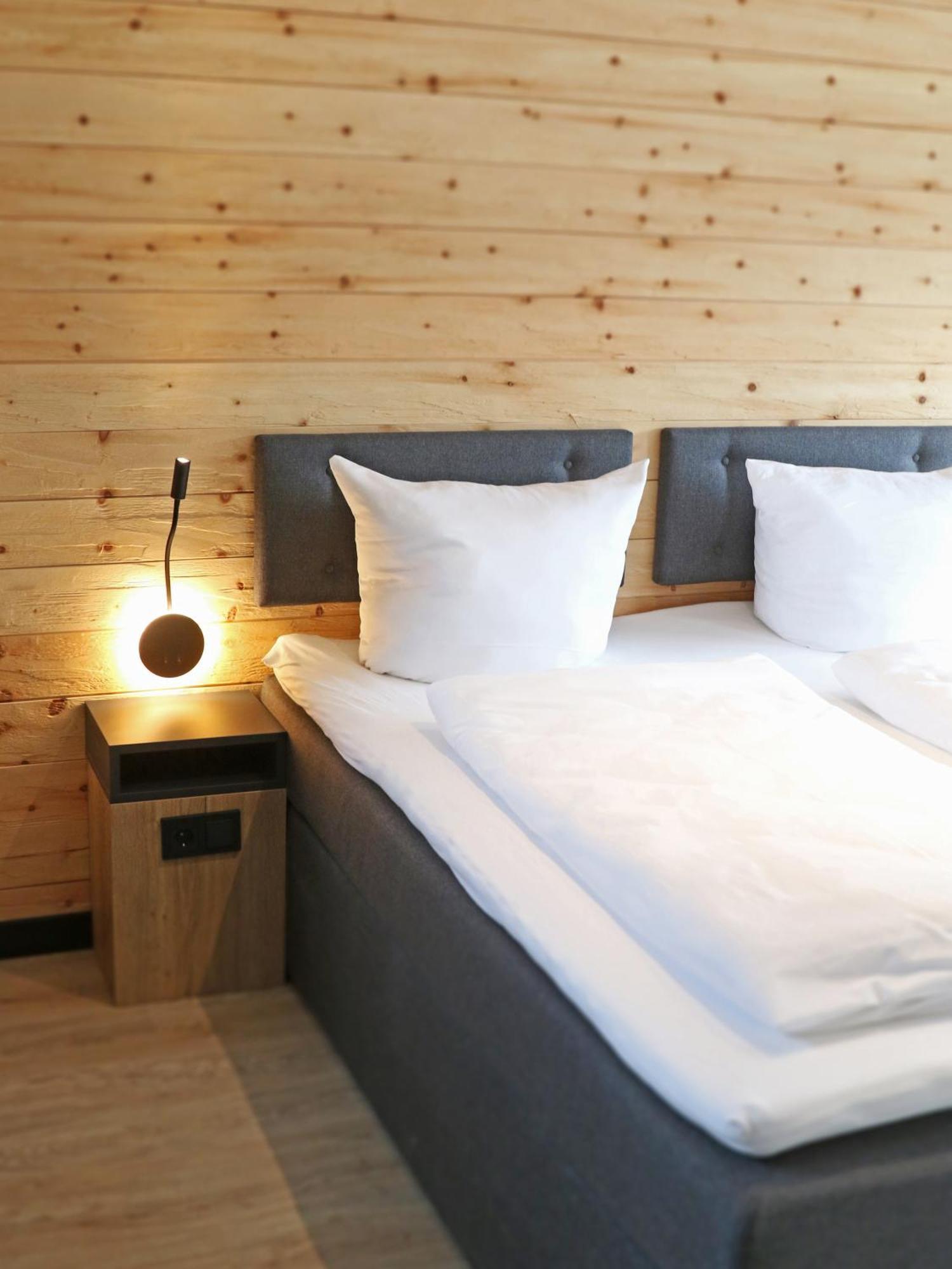 Bergbutzen Mit Balkon Apartment Браунлаге Стая снимка